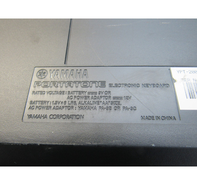 Yamaha YPT-200 61 Key Portable Electronic Keyboard