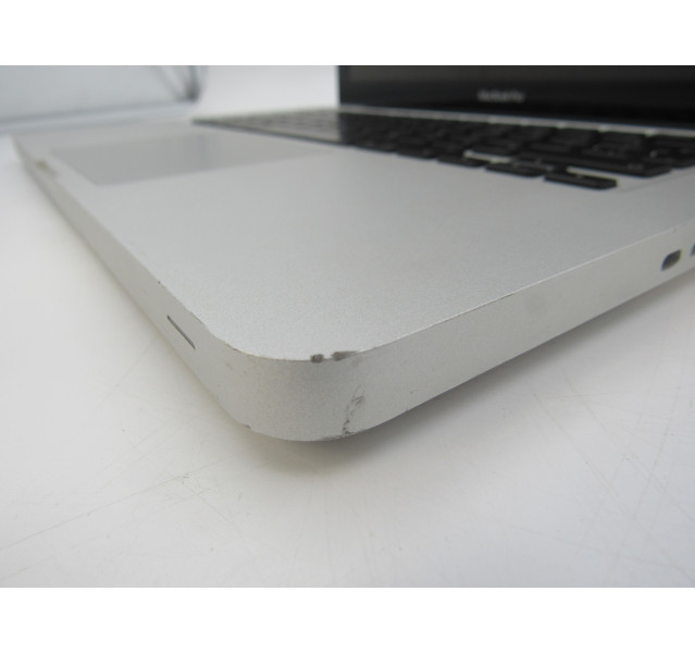 Apple MacBook Pro (Early 2011) A1278, Core i7-2620M, 8GB DDR3, 240GB SSD