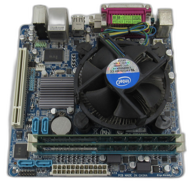Gigabyte GA-H61N-D2V, Intel i3-3220, 4GB DDR3 Motherboard Bundle w/ I/O shield