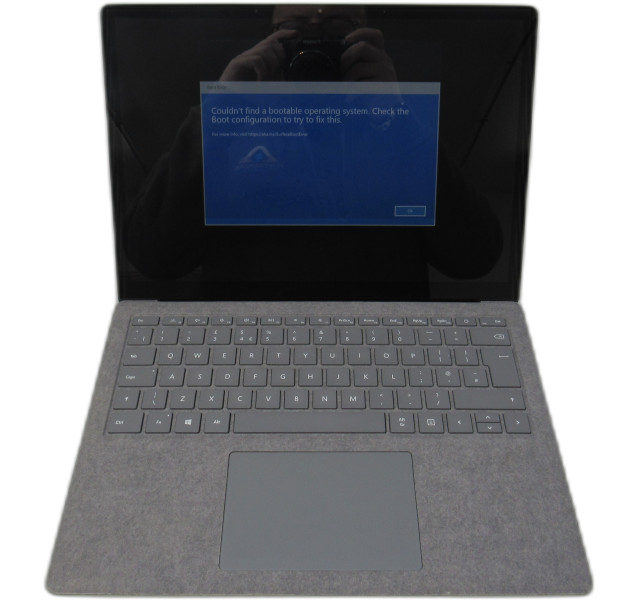 Spares or Repair | Microsoft surface 3, Intel Core i5-1035G7, 8GB RAM, 14