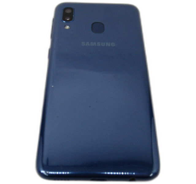 Samsung Galaxy A20e - 32GB - Blue- SM-A202F- Android 10 - Grade C - O2 Locked