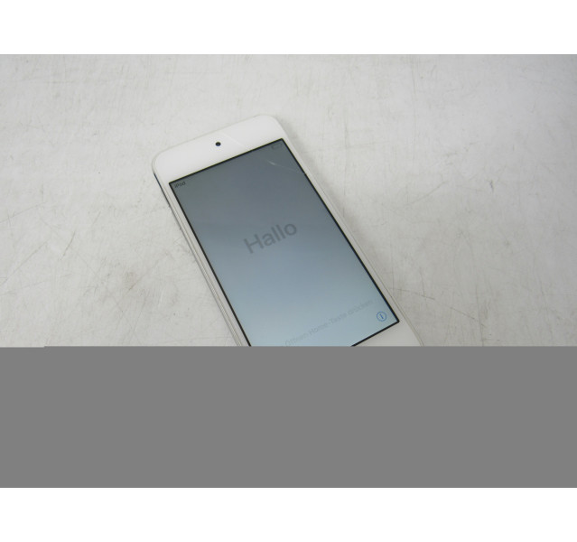 Apple IPod 6th Gen, A1574, Silver, 32GB, Grade D