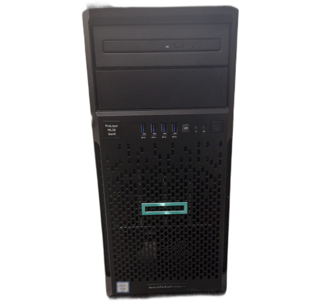 HP Proliant ML30 Gen9 Server Xeon E3-1220v5@3.00Ghz 16GB DDR4 - POST